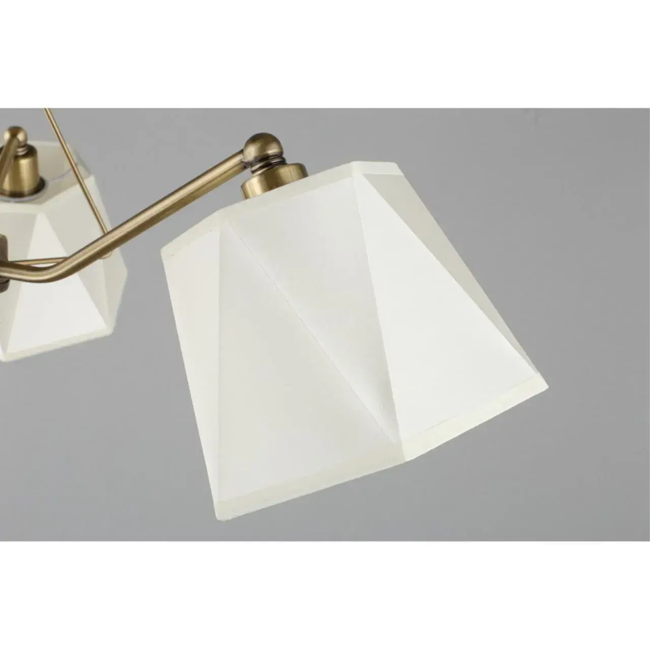 Люстра Omnilux OML-65007-03 RAPALLO — бронза, ракурс 5